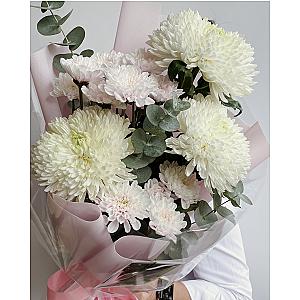 Букет из хризантем «Первый урок»